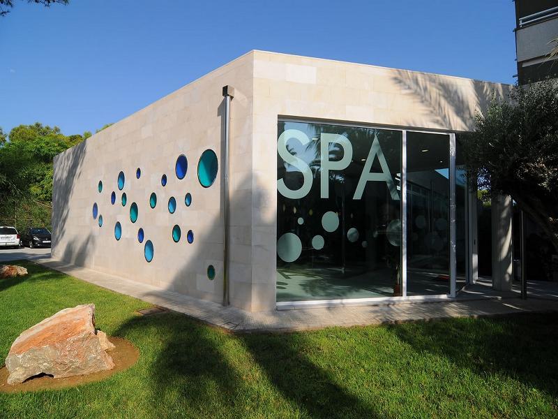 Aparthotel Eix Platja Daurada 4*